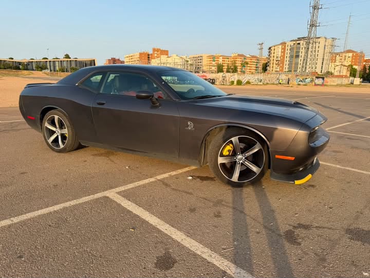 Challenger - Dodge Challenger R/T 5.7 HEMI V8 – 2019 | Nacional | 67.600 km - Galería 2