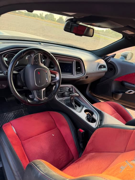 Challenger - Dodge Challenger R/T 5.7 HEMI V8 – 2019 | Nacional | 67.600 km - Galería 5