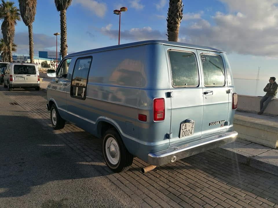 Dodge - DODGE RAM VAN B150 1985 - Galería 5