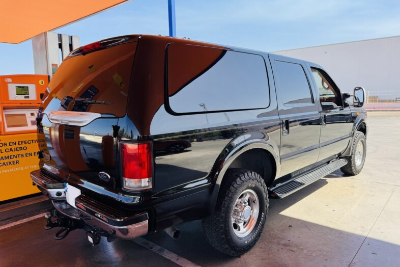 F250 - Ford Excursion