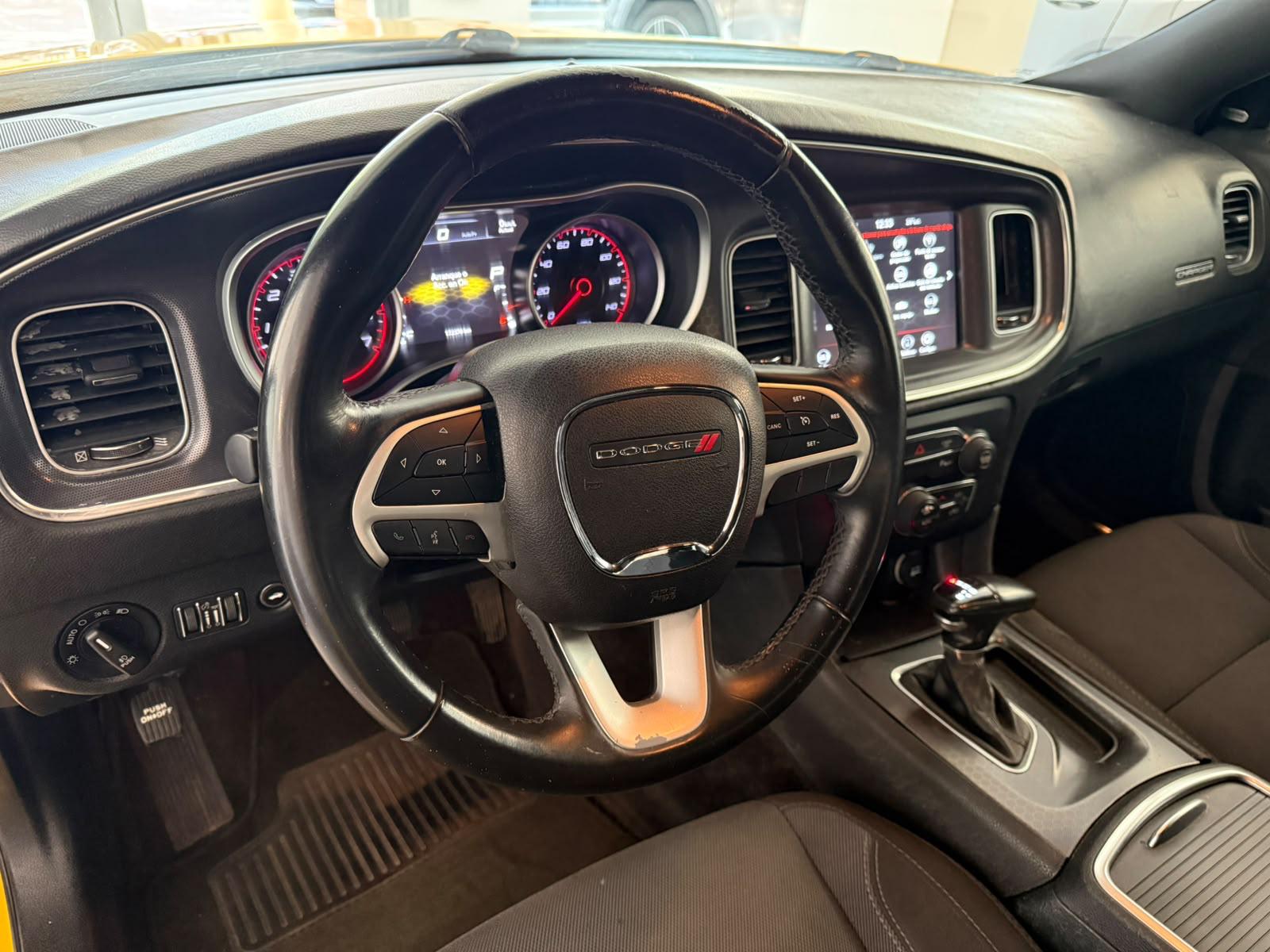 Charger - Dodge Charger SXT Plus 3.6 V6 2018 - Galería 5