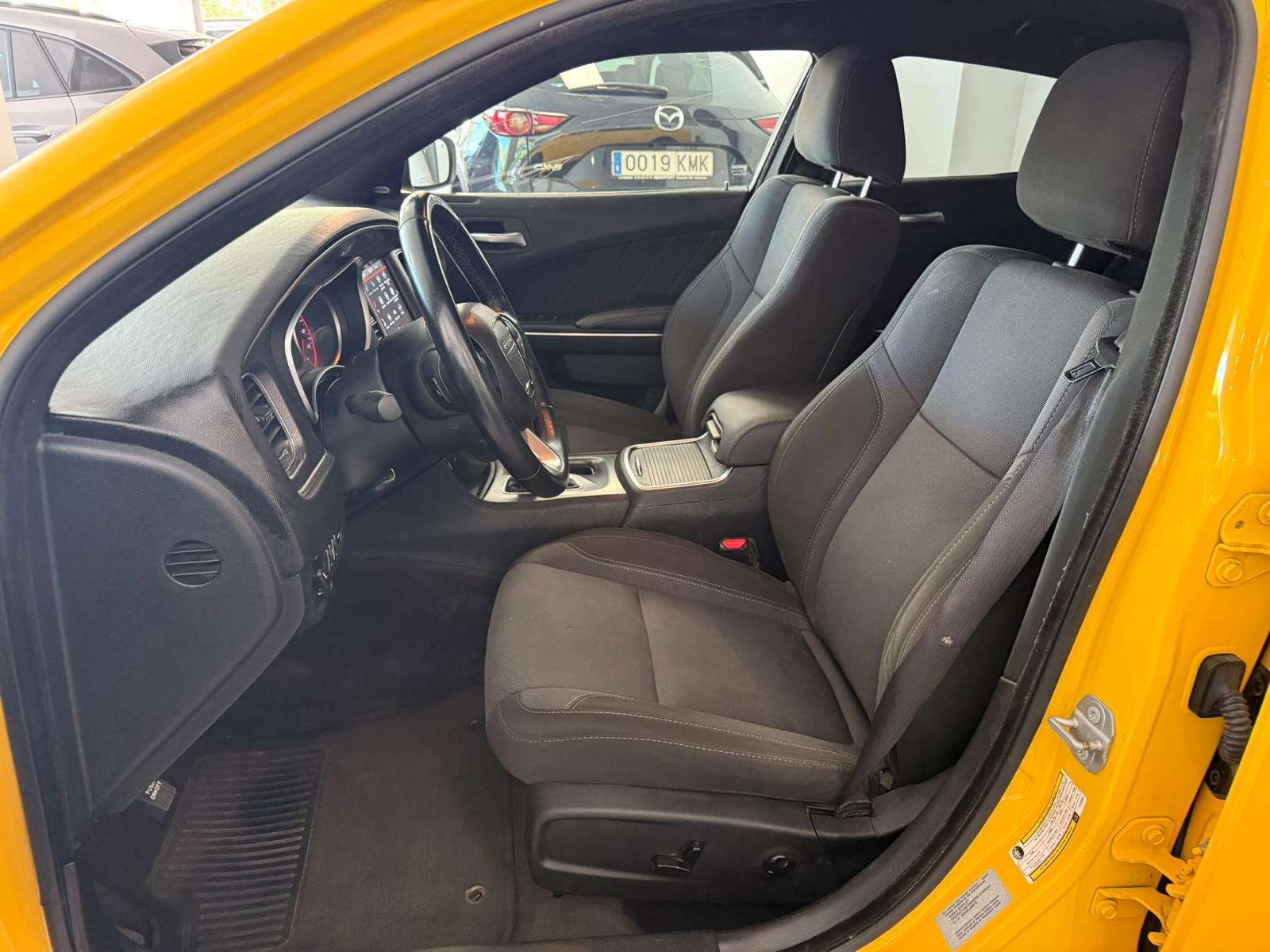 Charger - Dodge Charger SXT Plus 3.6 V6 2018 - Galería 8